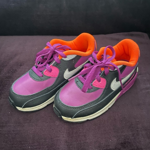 Like new Nike Air Max sneakers - Picture 2 of 6